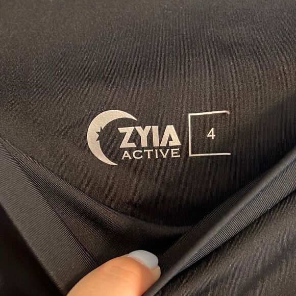 Zyia Active Brilliant Leopard Leggings Black Pocket High-Rise Women’s 4 - Picture 8 of 8